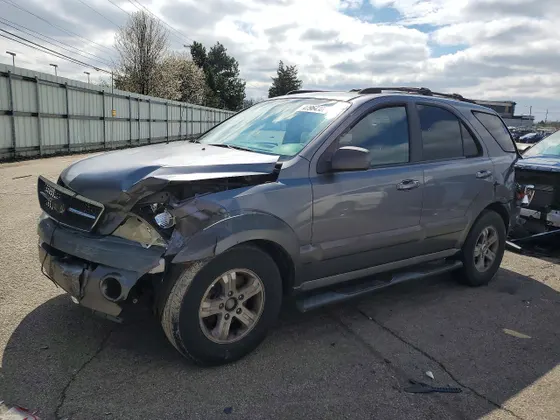 2005 Kia Sorento LX