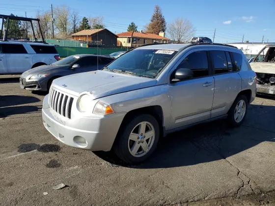 2010 Jeep Compass Sport