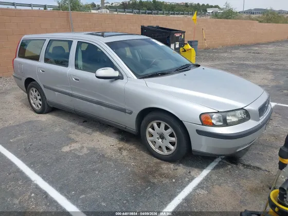 2003 Volvo V70 2.4