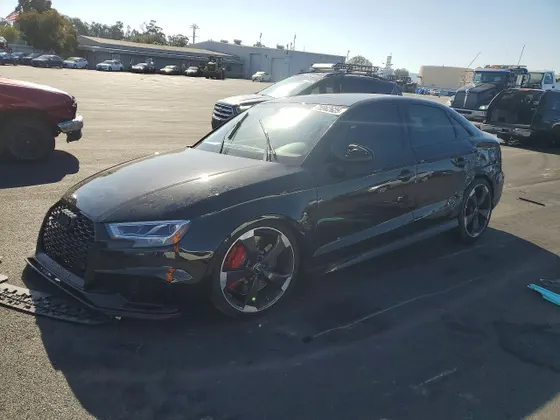 2019 Audi RS 3 RS3