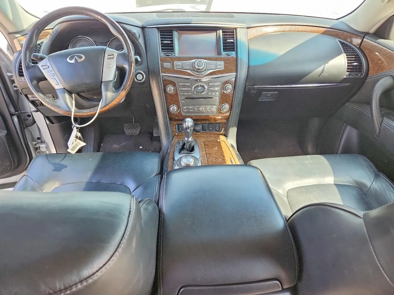 2017 INFINITI QX80