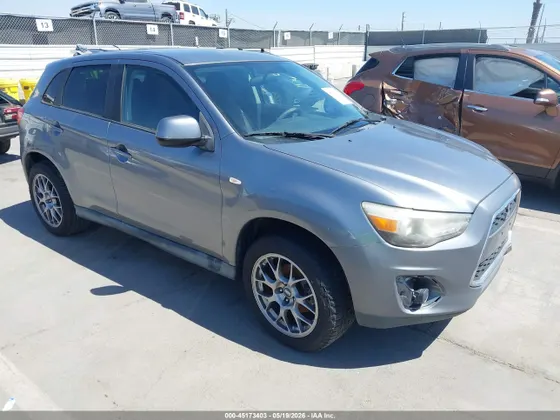 2013 Mitsubishi Outlander Sport ES