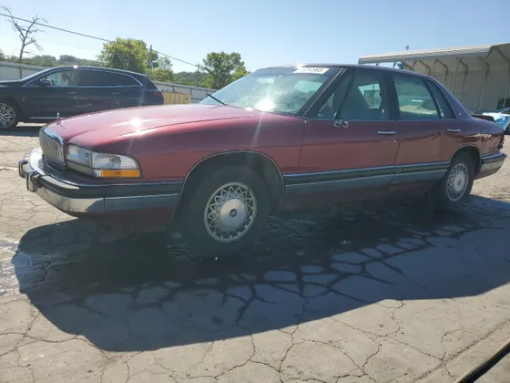 1993 Buick Park Avenue PARK AVENU