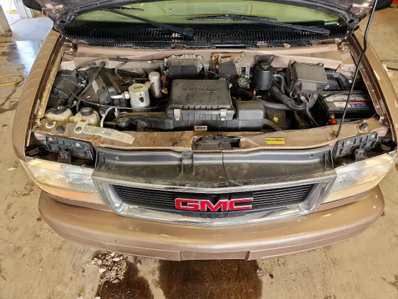 2002 GMC Safari Passenger SAFARI