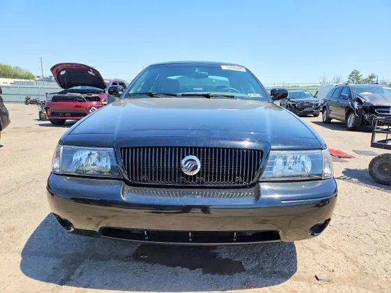 2003 Mercury Marauder