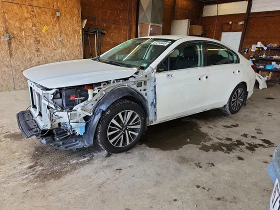 2018 Subaru Legacy