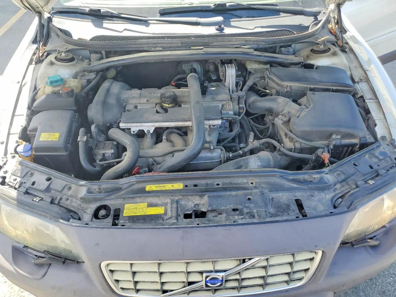2004 Volvo V70 XC70
