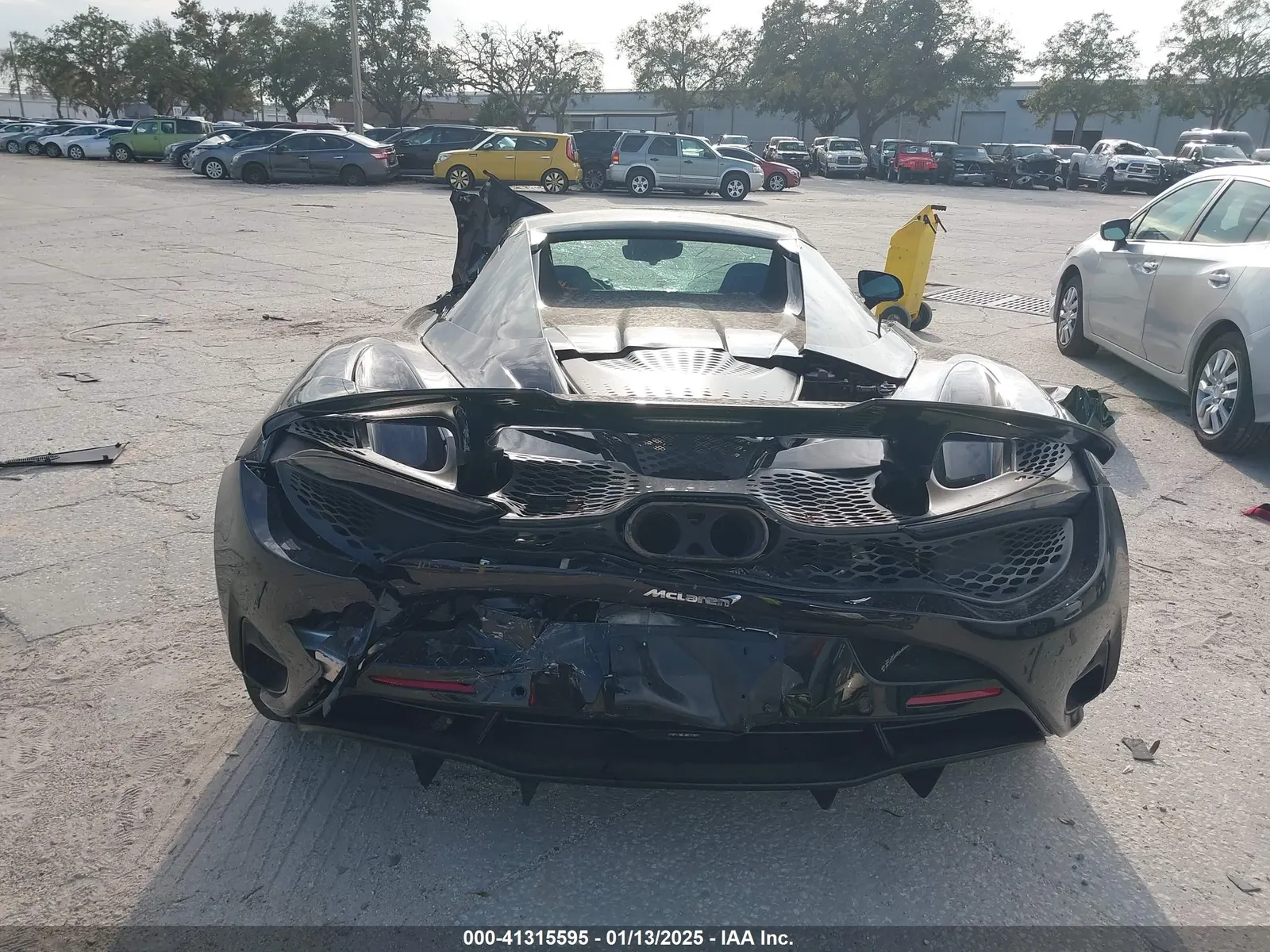 2024 McLaren 750S SPIDER