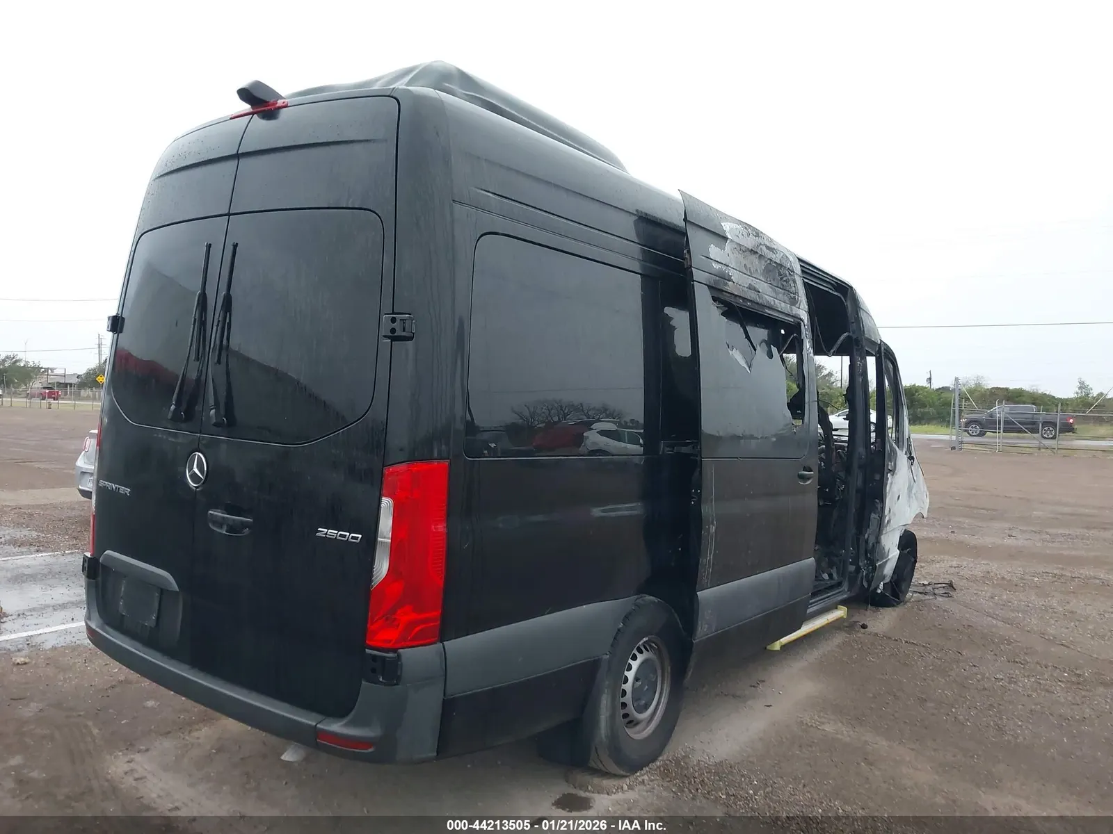 2024 Mercedes-Benz Sprinter Passenger Van HIGH ROOF 4-CYL DIESEL HO