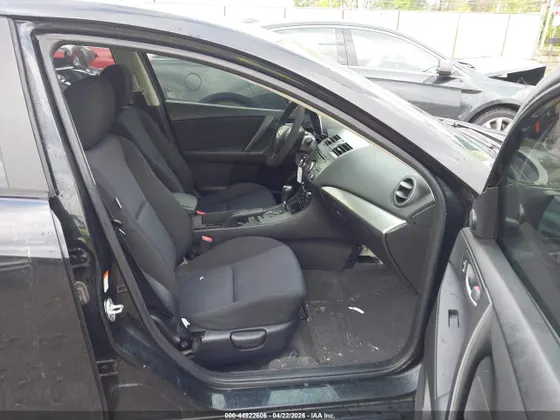 2010 Mazda Mazda3 i Sport