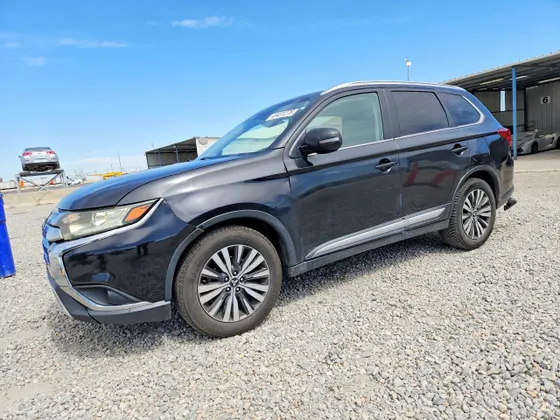 2020 Mitsubishi Outlander ES