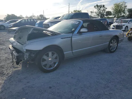2004 Ford Thunderbird Deluxe