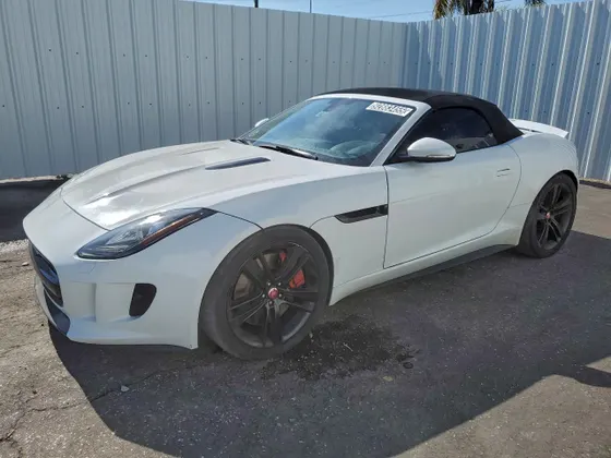 2015 Jaguar F-TYPE V8 S