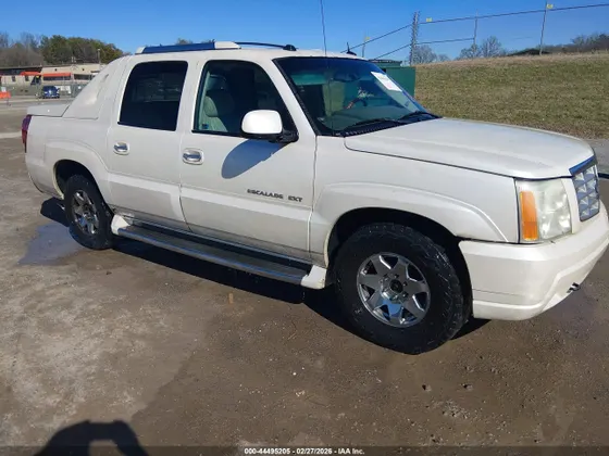 2004 Cadillac Escalade EXT STANDARD