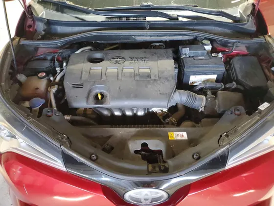 2018 Toyota C-HR XLE Premium