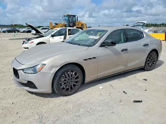 2014 Maserati Ghibli S Q4