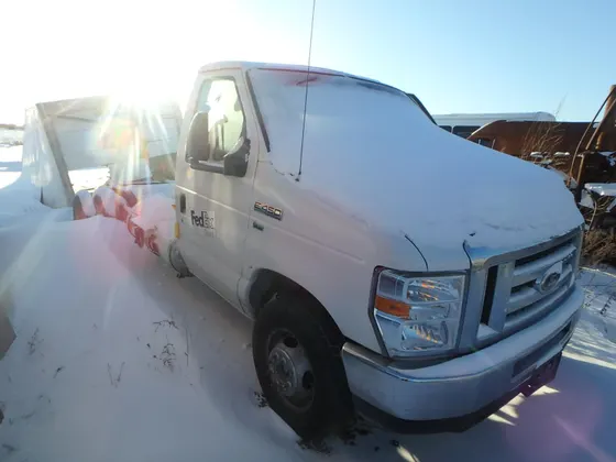 2016 Ford Econoline Commercial Cutaway ECONOLINE