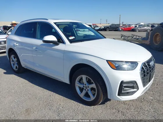 2022 Audi Q5 Premium