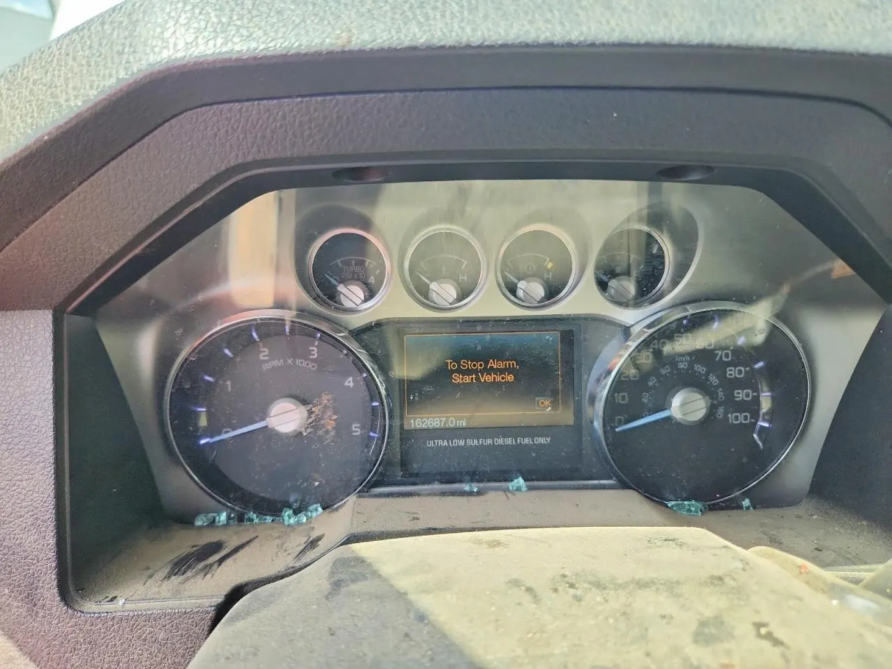 2014 Ford Super Duty F-350 DRW Platinum
