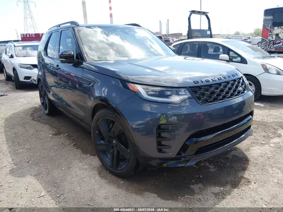 2024 Land Rover Discovery P300 DYNAMIC SE