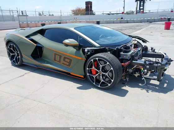 2024 Lamborghini REVUELTO