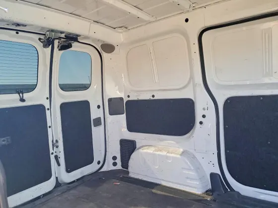 2016 Nissan NV200 SV