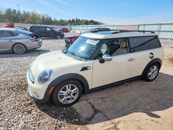 2013 MINI Cooper Clubman COOPER
