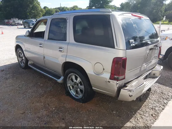 2005 Cadillac Escalade STANDARD