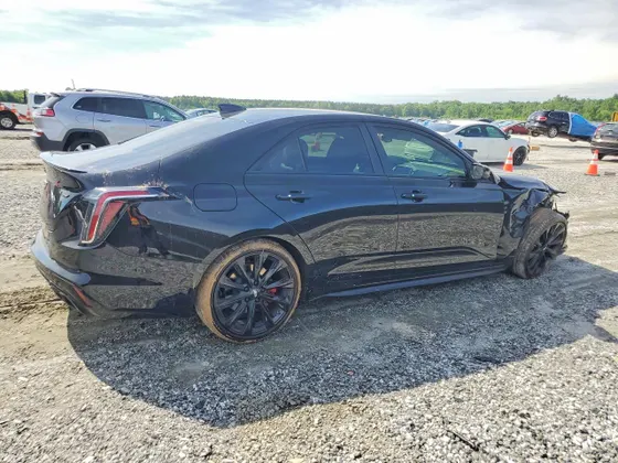 2024 Cadillac CT4-V