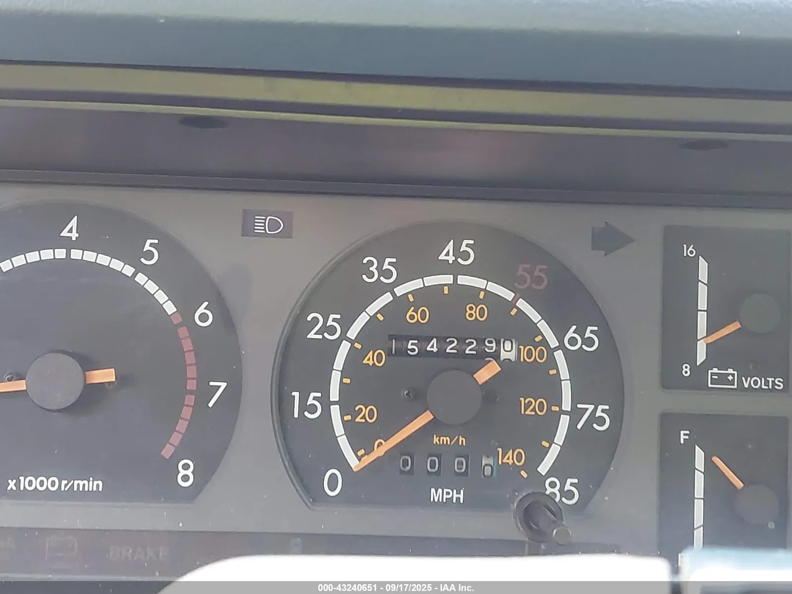 1982 Toyota CRESSIDA LUXURY