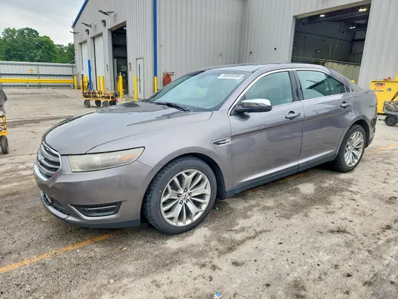 2013 Ford Taurus Limited