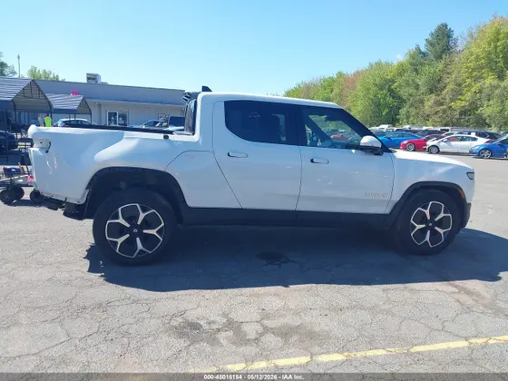 2022 Rivian R1T Adventure Package