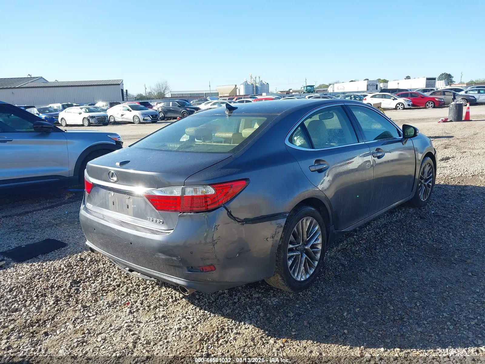 2013 Lexus ES 350 4dr Sdn