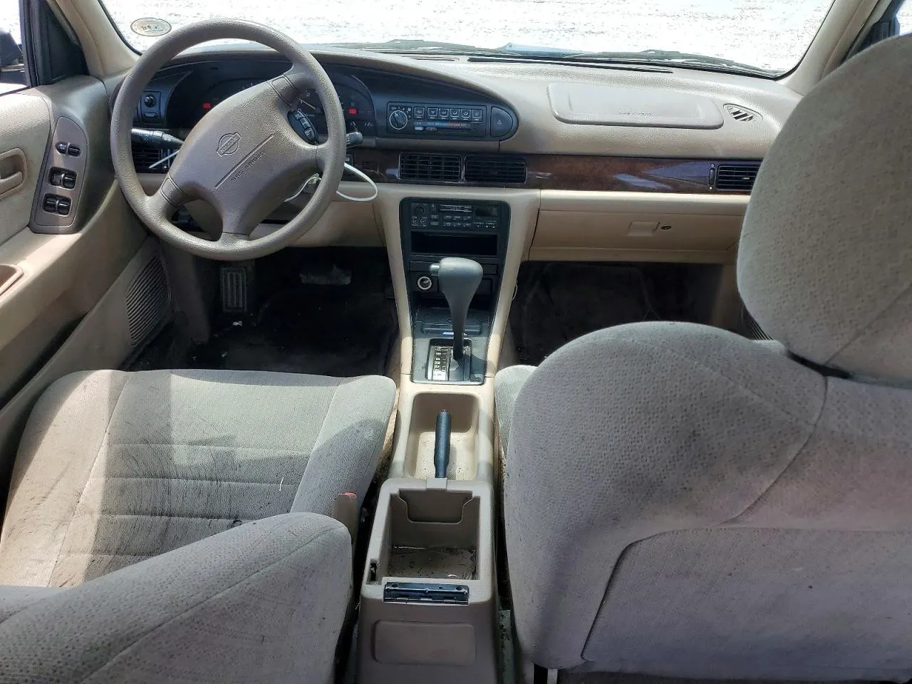 1997 Nissan Altima XE