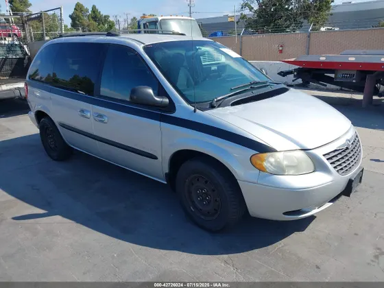 2001 Chrysler Voyager LX
