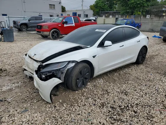 2024 Tesla Model 3