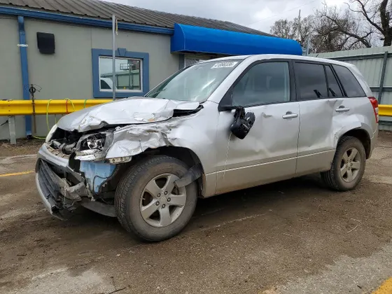 2013 Suzuki Grand Vitara Premium
