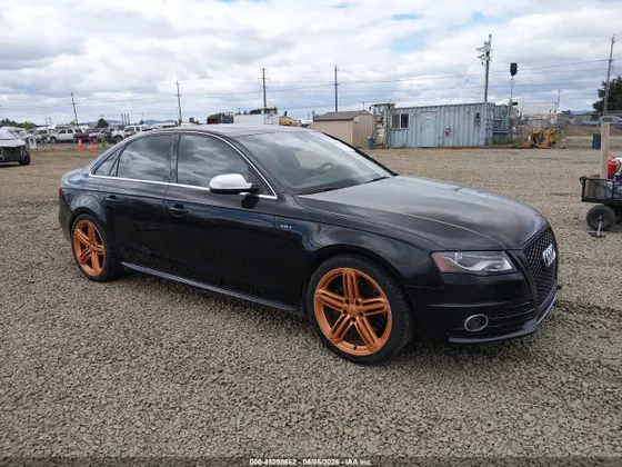 2010 Audi S4 Prestige