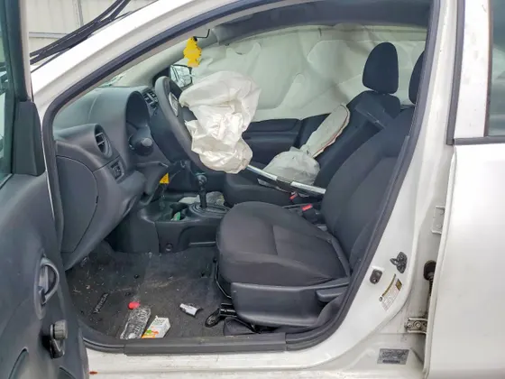 2019 Nissan Versa Sedan S