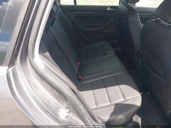 2014 Volkswagen Jetta SportWagen TDI w/Sunroof