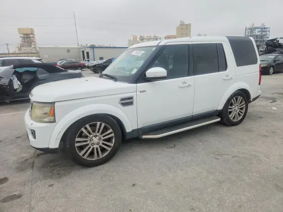2014 Land Rover LR4 LUX