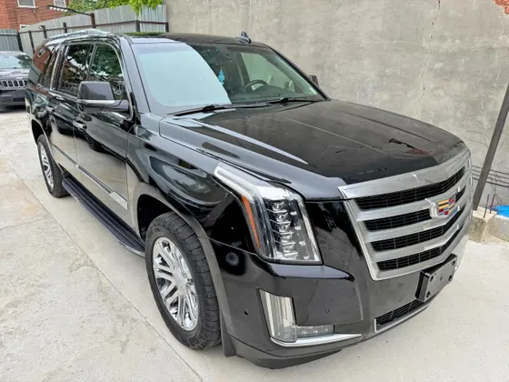 2018 Cadillac Escalade ESV ESCALADE