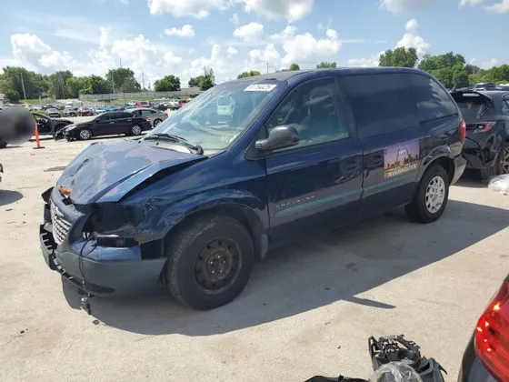 2001 Chrysler Voyager