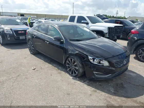 2015 Volvo S60 T5 Drive-E Premier