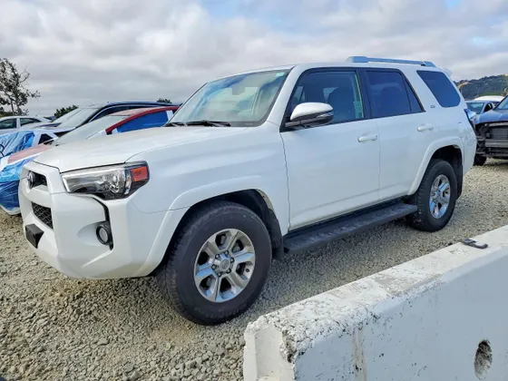 2015 Toyota 4Runner SR5