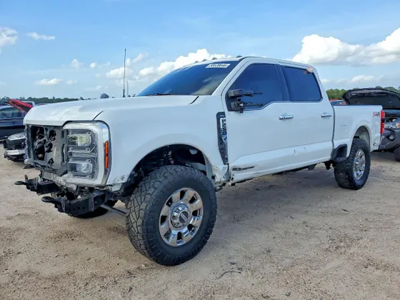 2025 Ford Super Duty F-250 SRW LARIAT