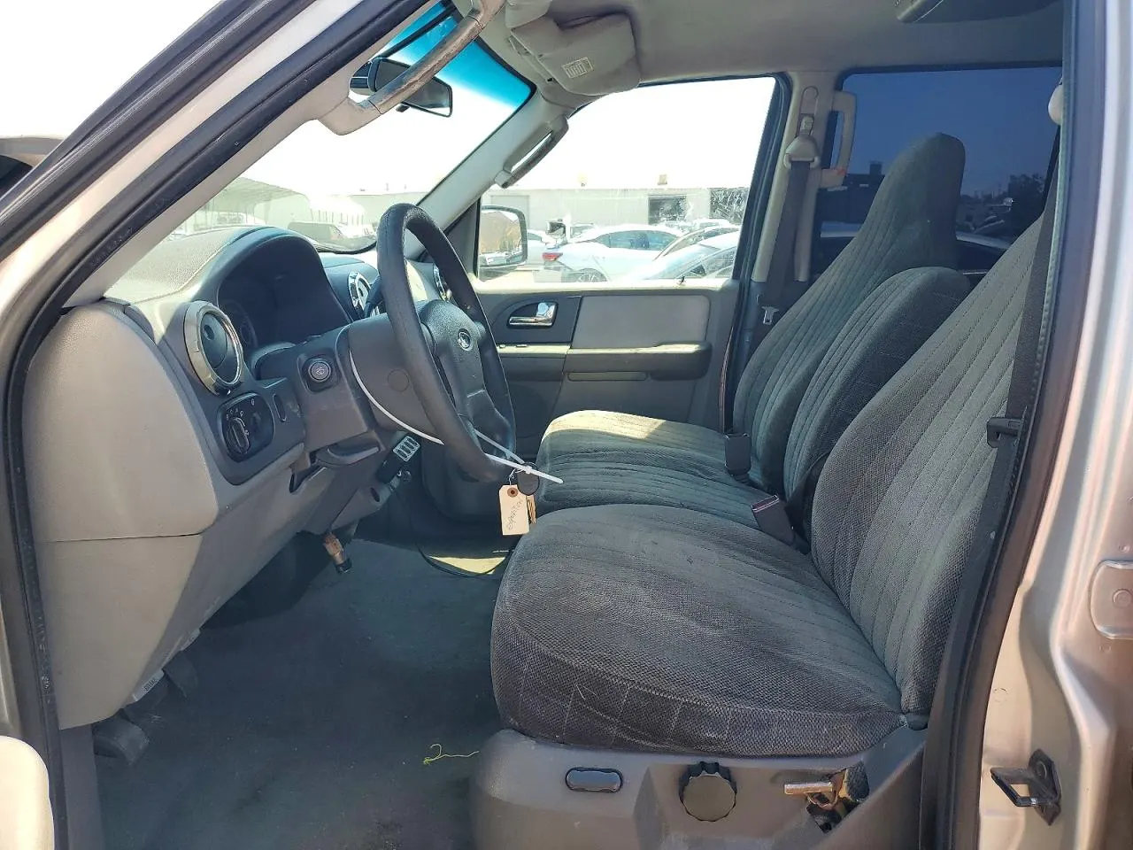 2005 Ford Expedition XLS