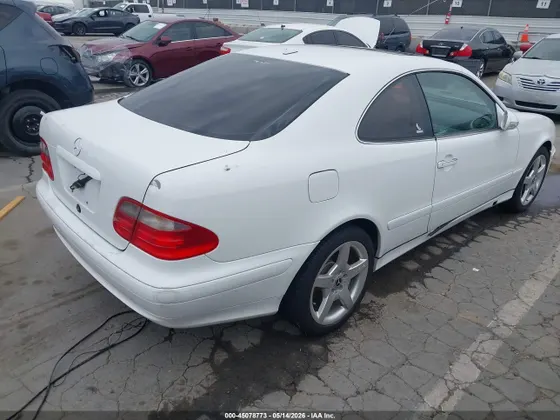 2000 Mercedes-Benz CLK-Class