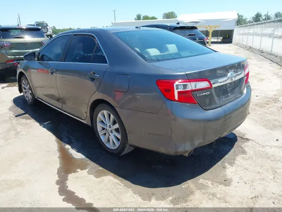 2013 Toyota Camry SE
