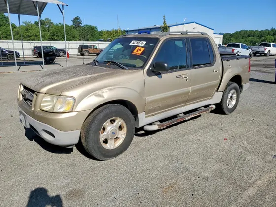 2002 Ford Explorer Sport Trac Value